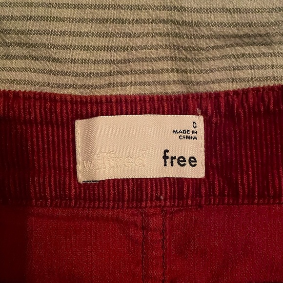 Aritzia Wilfred Free mini corduroy skirt - Picture 1 of 4
